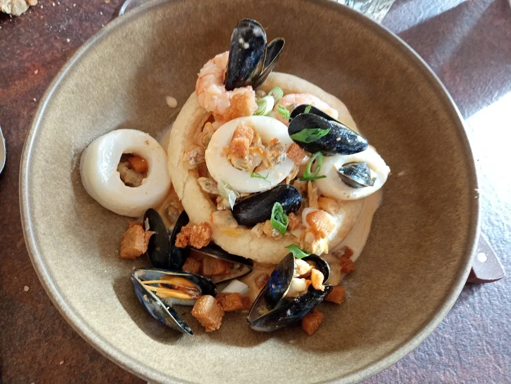 Vole Au Vent de la Mer